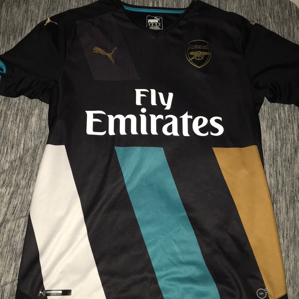 Puma Arsenal jersey